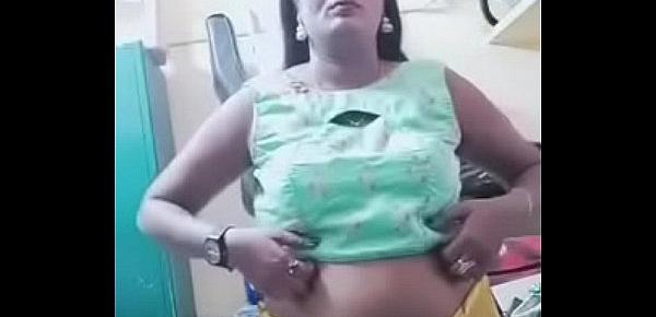  Swathi naidu showing boobs and dress change